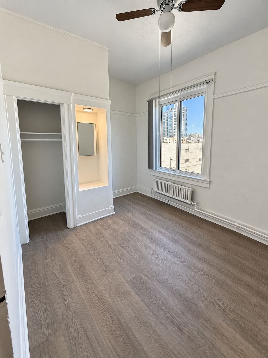 Affordable DTLA Studio rental listing