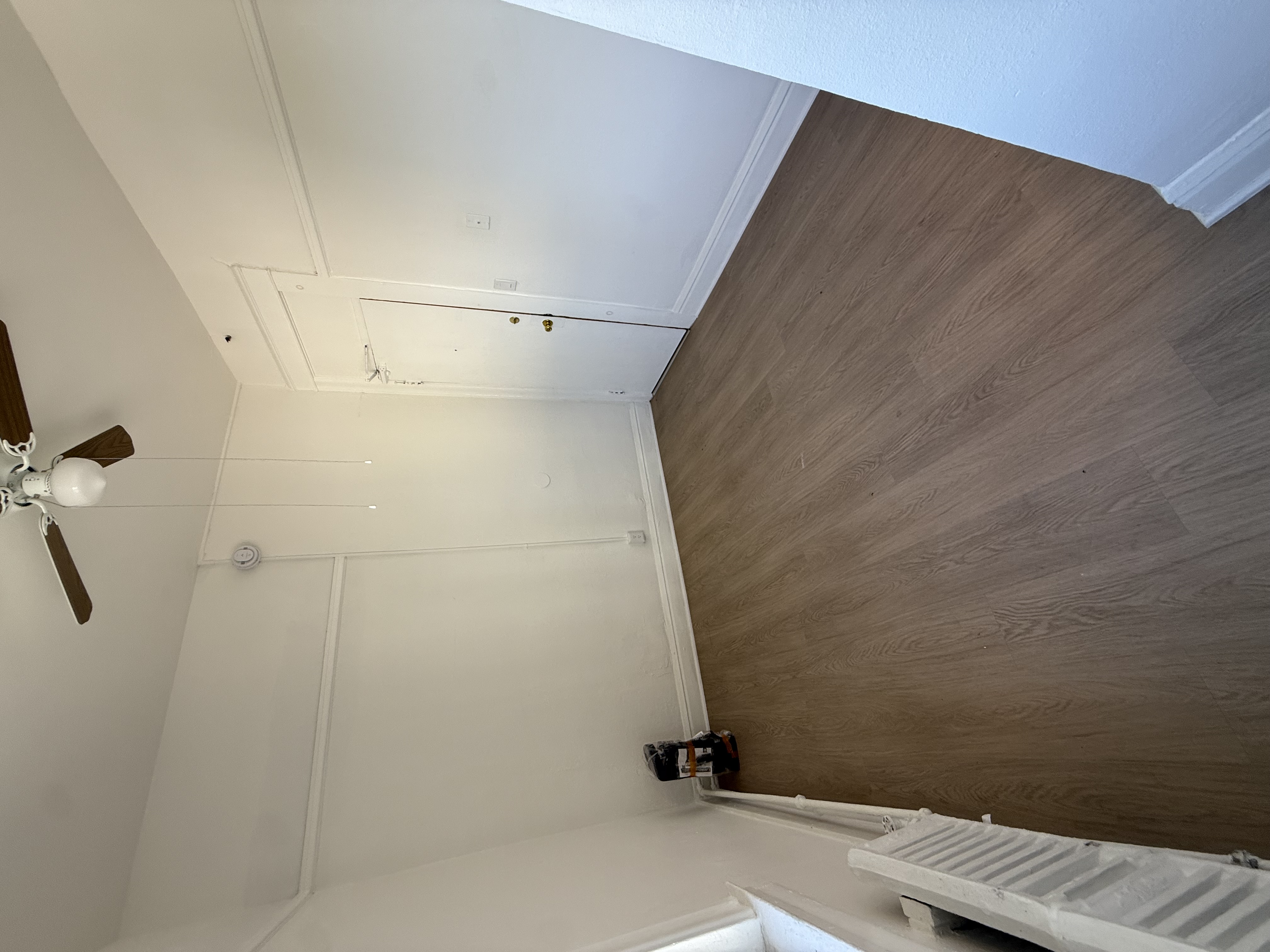 Affordable DTLA Studio rental photo