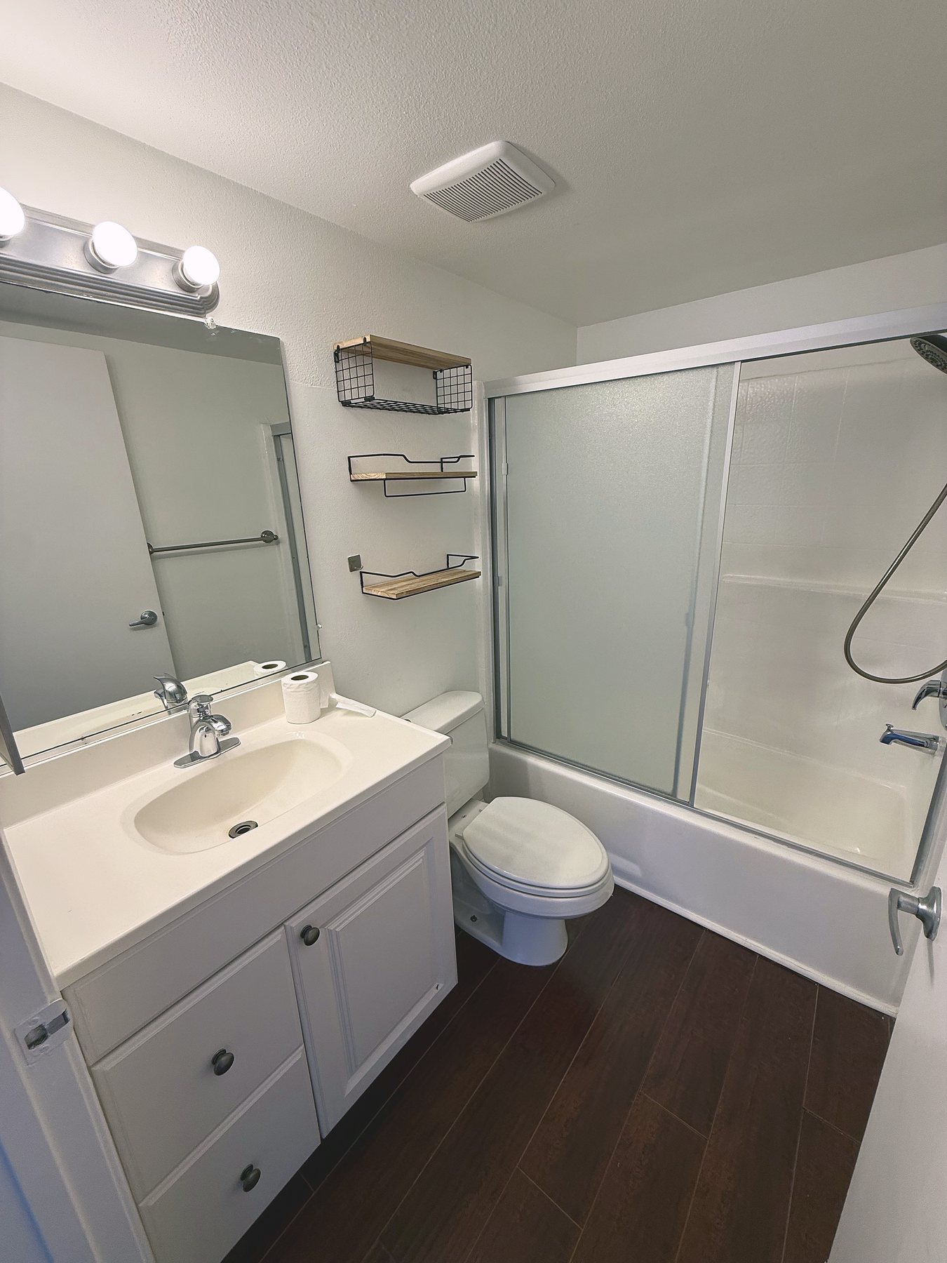 Sawtelle 3 Bed Condo rental photo