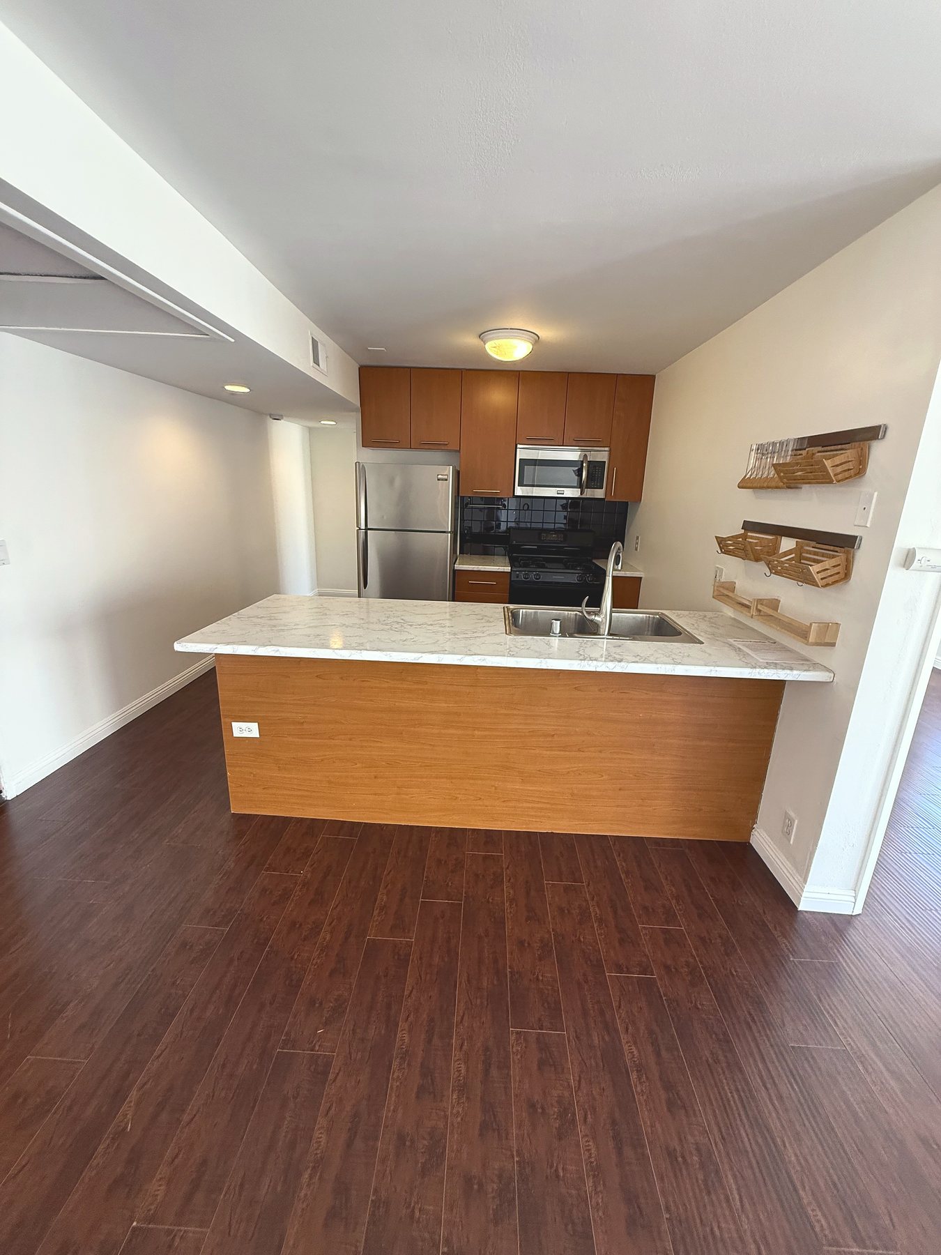 Sawtelle 3 Bed Condo rental photo