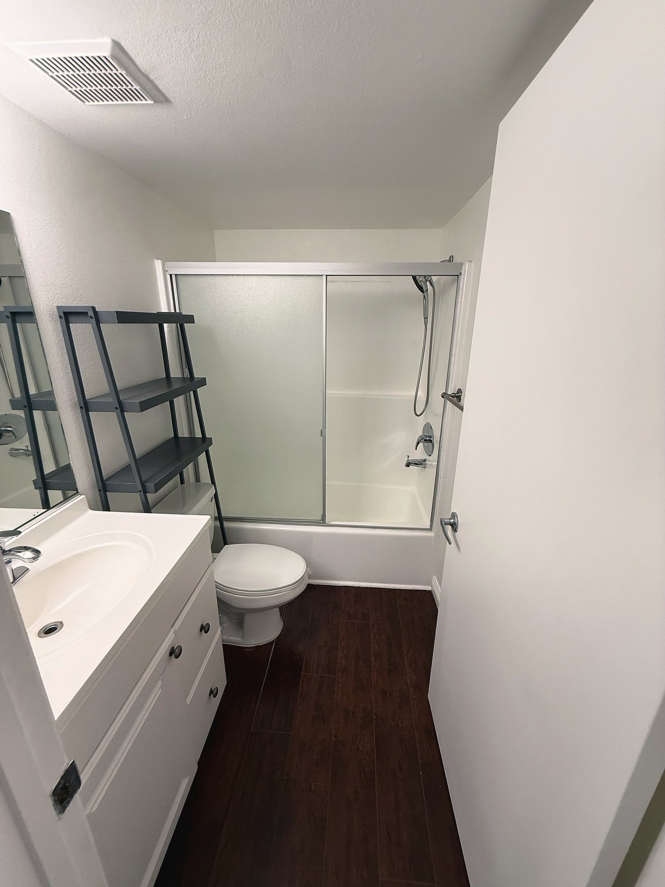 Sawtelle 3 Bed Condo rental photo